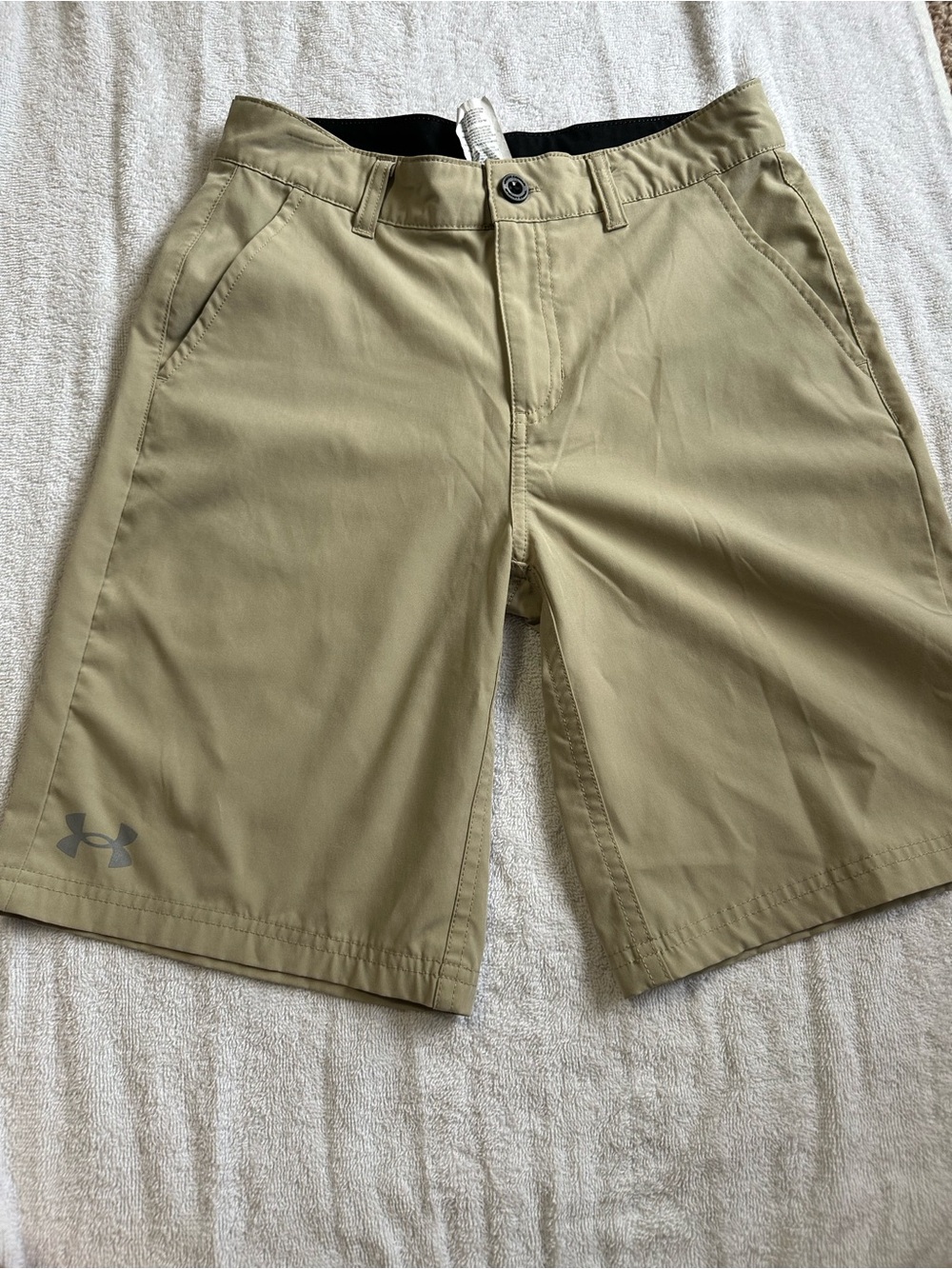 Under Armour boys Khaki Athletic Performance Shorts